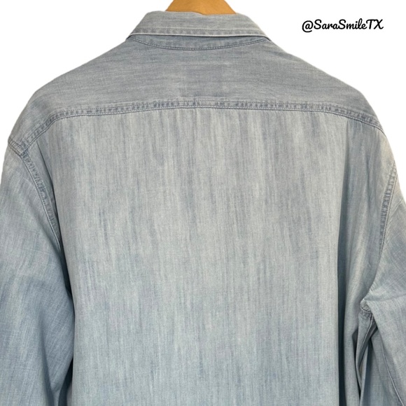 ST. JOHN’S BAY Classic Fit Authentic Indigo Long Sleeve Button Down Denim Shirt - Picture 5 of 10